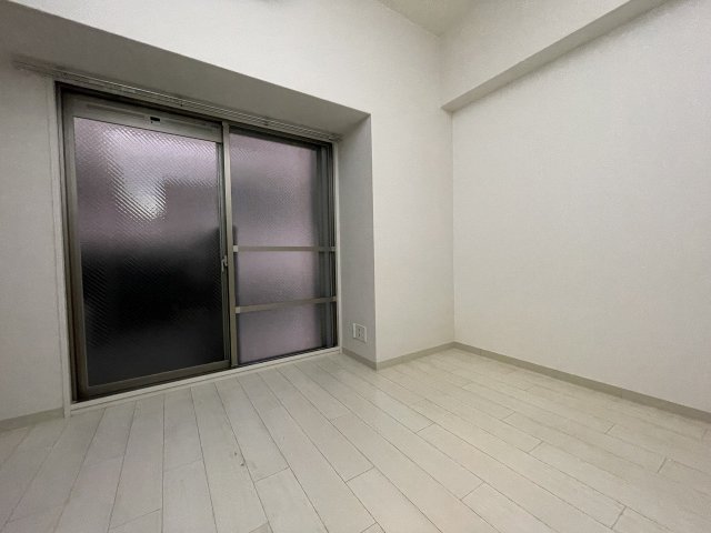 居室・リビング　こちらの居間で趣味の時間をお楽しみください