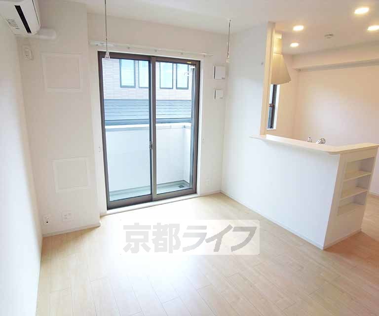 居室・リビング　広々オシャレなリビングです！