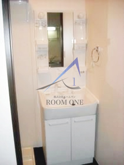 洗面設備　洗面台です。