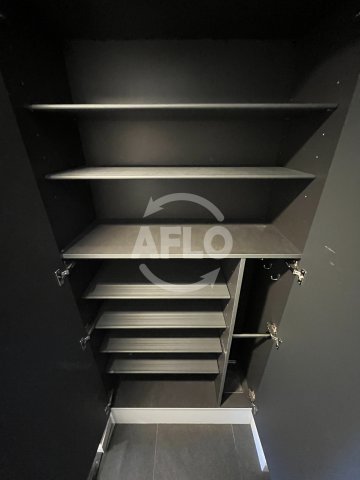 収納　スワンズシティ新大阪ヴィーヴォ　シューズボックス