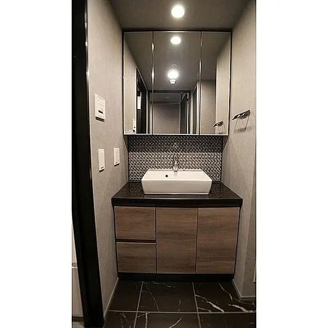 洗面設備　別部屋参考写真