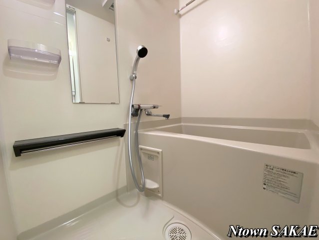 バス・シャワールーム　お風呂です