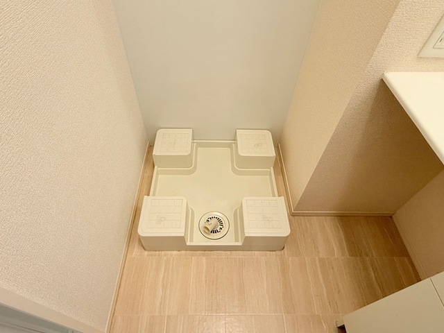 洗面設備　洗濯機置き場