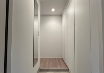 玄関　玄関※別部屋参考写真