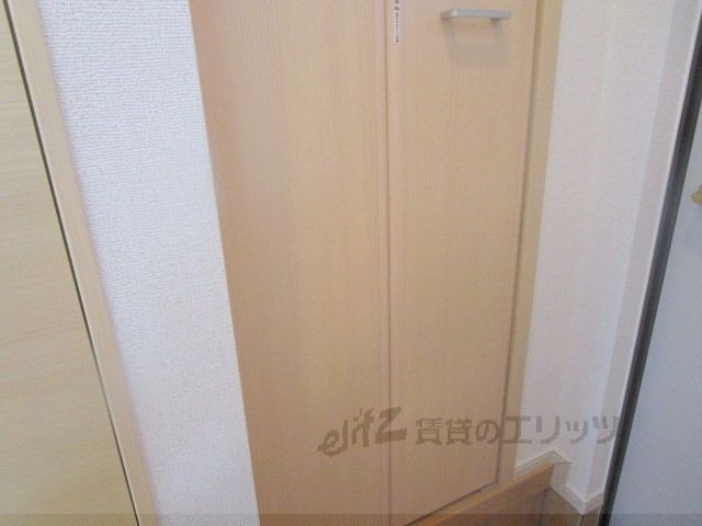 その他設備　下駄箱