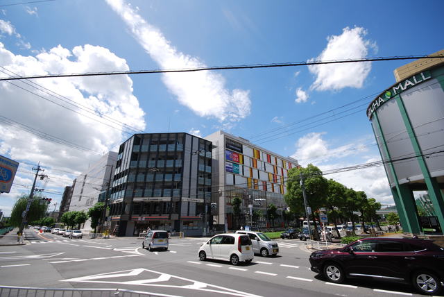 コンビニ　セブンイレブン枚方くずは駅前店（コンビニ）まで1003m