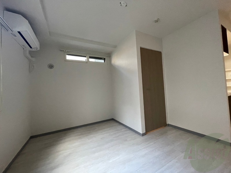 居室・リビング　広くてキレイなお部屋が広がっていて、充実した生活が送れそう。