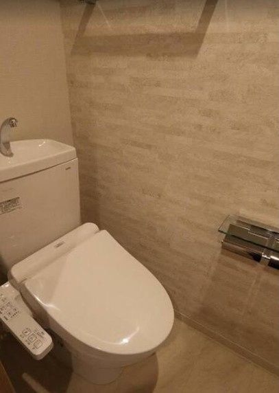 トイレ　写真は同タイプ住居です。