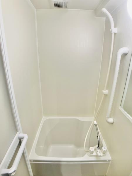 バス・シャワールーム　日々の暮らしに欠かせないお風呂です