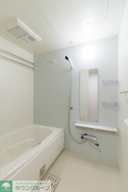 バス・シャワールーム　※写真は同タイプ住戸です。