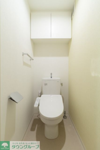 トイレ　※写真は同タイプ住戸です。