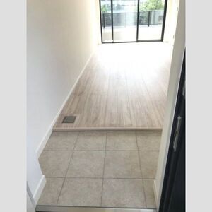 玄関　※別部屋参考写真