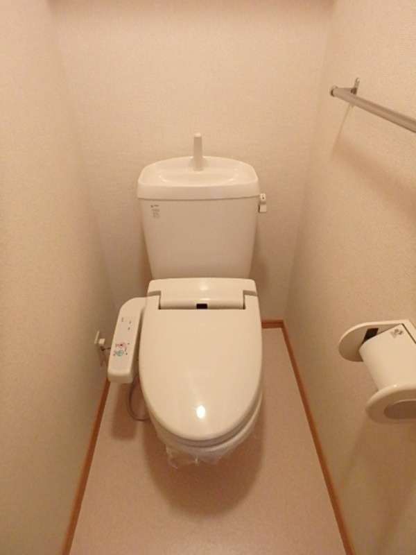 トイレ　図面と現状に相違がある場合には現状を優先