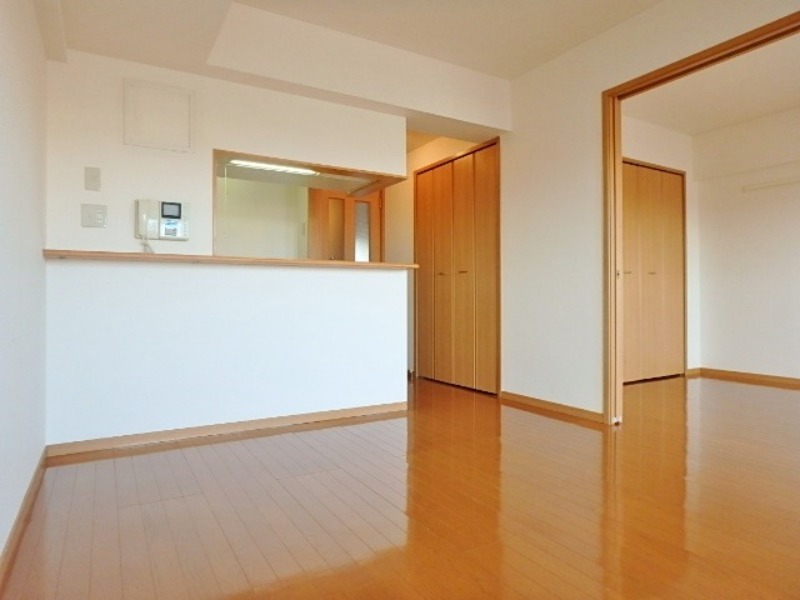 居室・リビング　図面と現状に相違がある場合には現状を優先