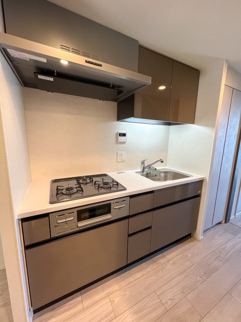 キッチン　※写真は同タイプ住戸です。