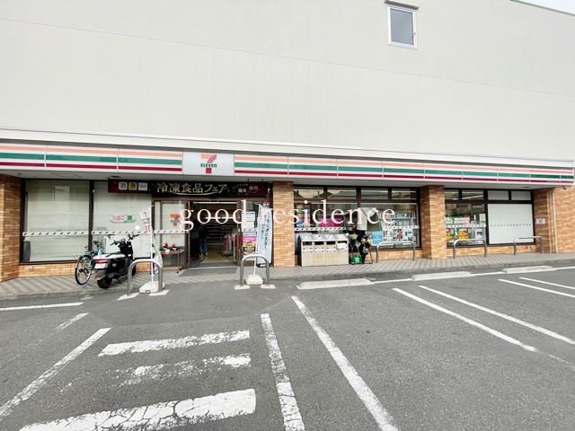 コンビニ　セブン-イレブン 横浜樽町２丁目店（コンビニ）まで219m