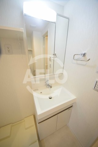 洗面設備　エグゼ難波南VI　独立洗面台