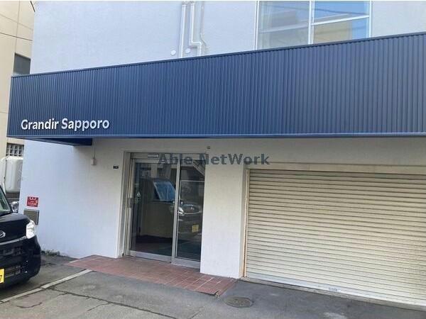 エントランス　エントランス部分