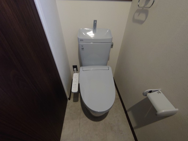 トイレ　イメージ