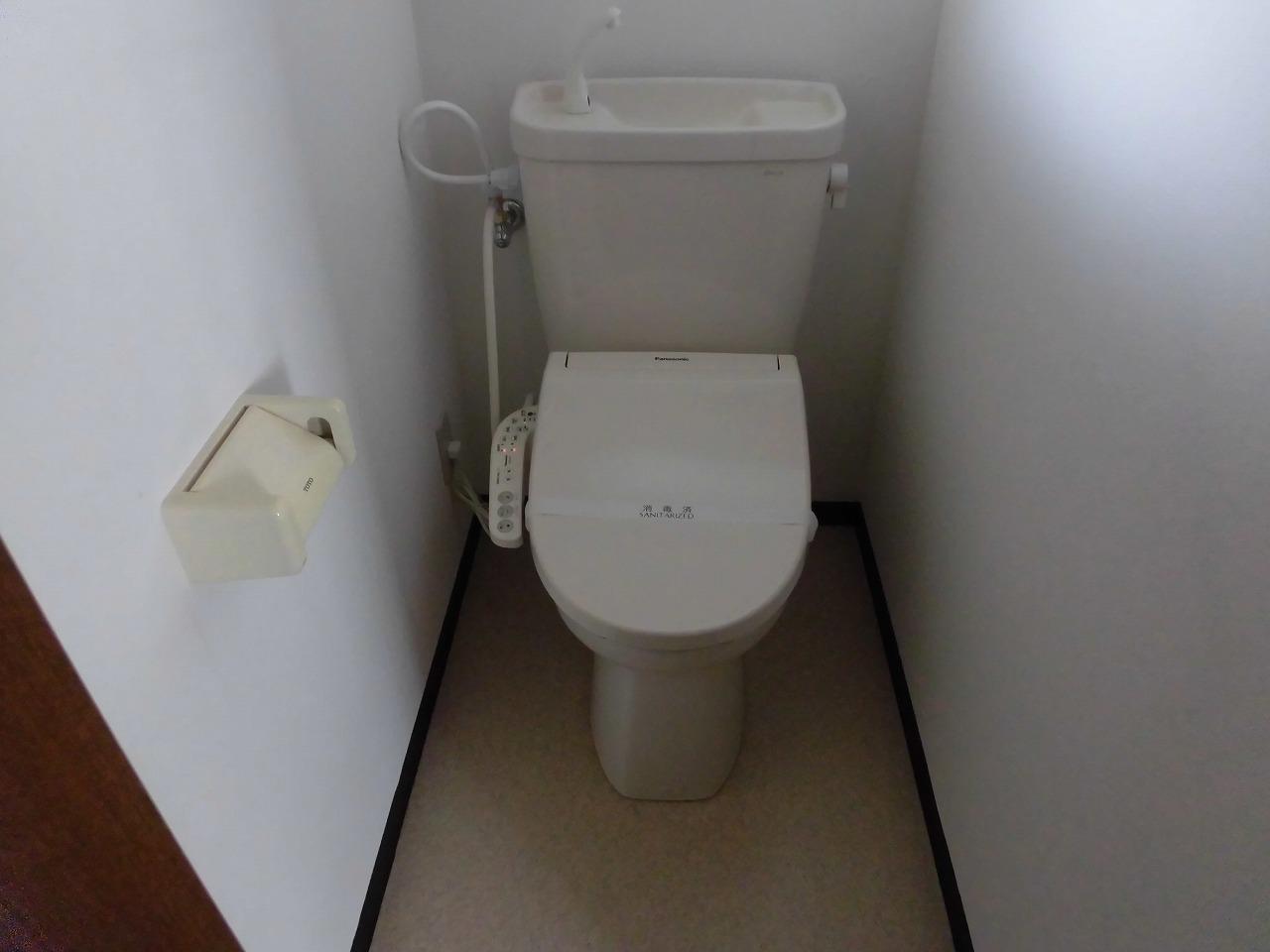 トイレ　トイレ