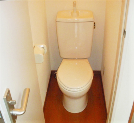 トイレ　落ち着いたトイレです