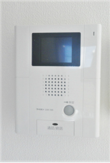 セキュリティ　モニター付きインターホン