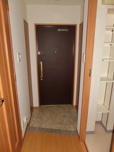 玄関　他号室参照