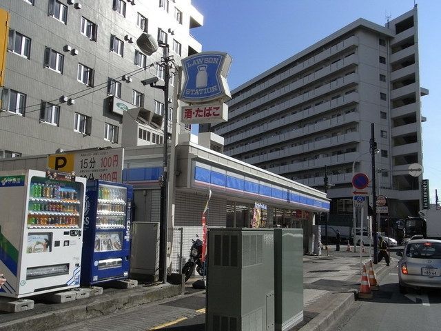 コンビニ　ローソン本千葉店（コンビニ）まで179m