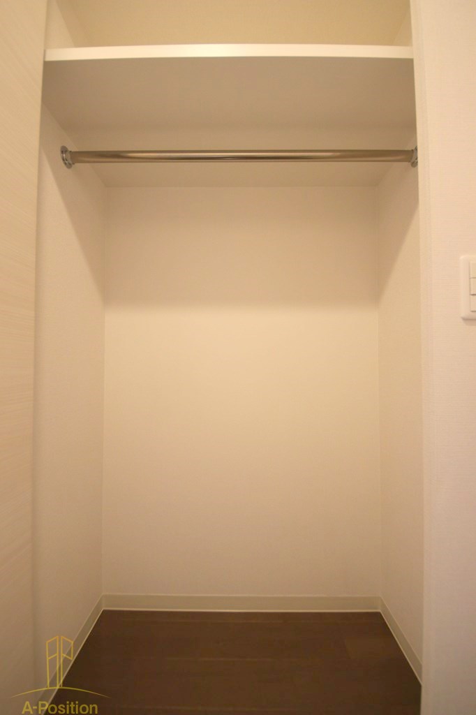 収納　プライムアーバン御堂筋本町