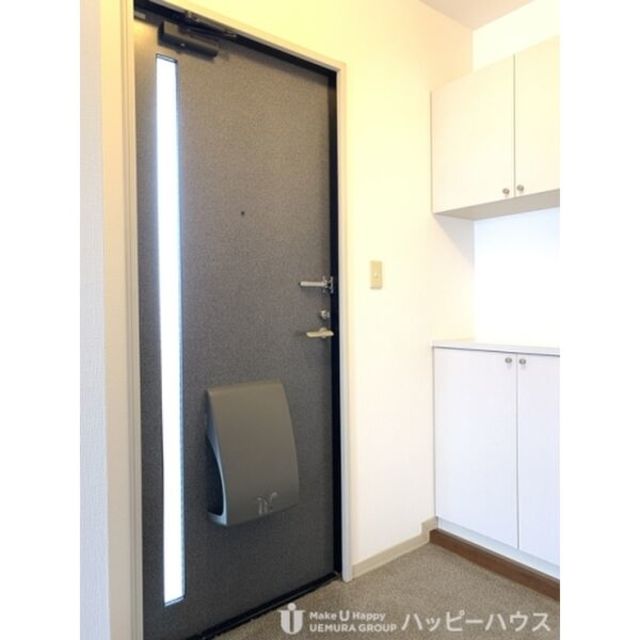 その他　【玄関】別系統のお部屋になります。現状を優先します。内覧の程