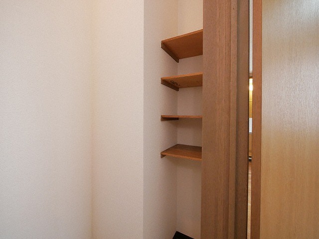 その他設備　玄関収納