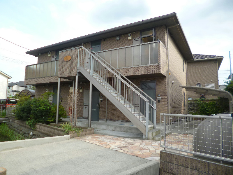 建物外観　日野駅徒歩圏内で通勤通学便利です。