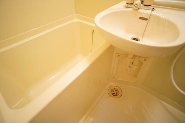 バス・シャワールーム　別号室イメージ