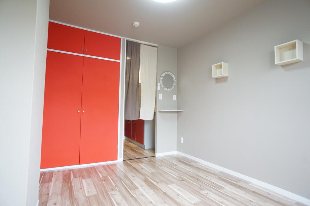 居室・リビング　※室内の画像は３０３号室のものになります。