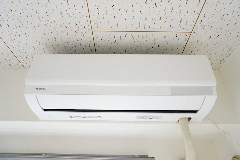 その他設備　エアコン二台付き