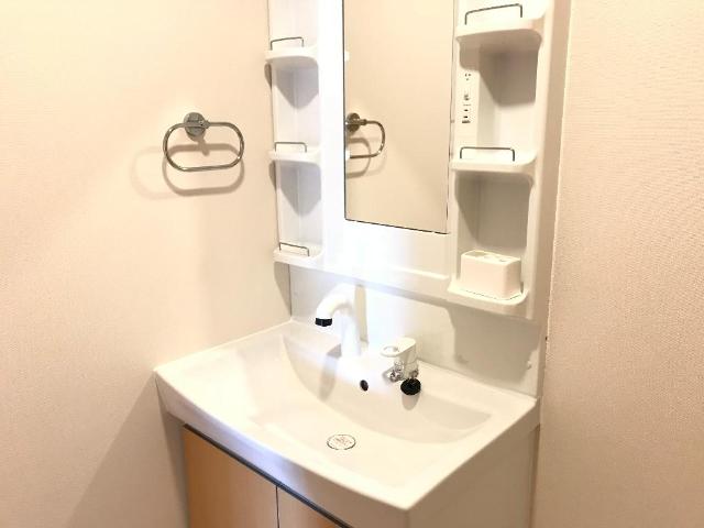 洗面設備　洗髪洗面化粧台