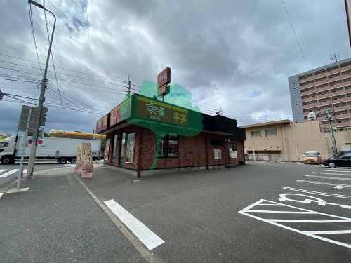 飲食店　すき家 福岡博多駅南店（飲食店）まで462m