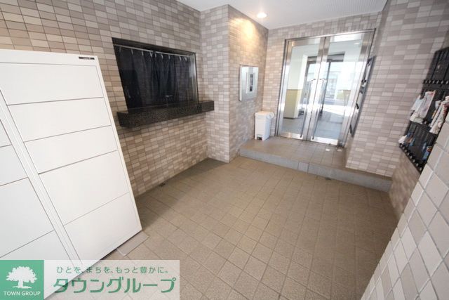 エントランス　エントランス