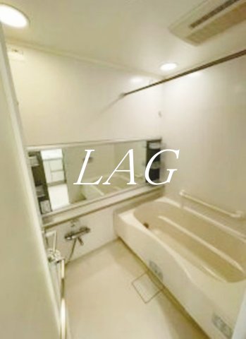 バス・シャワールーム　お風呂です。