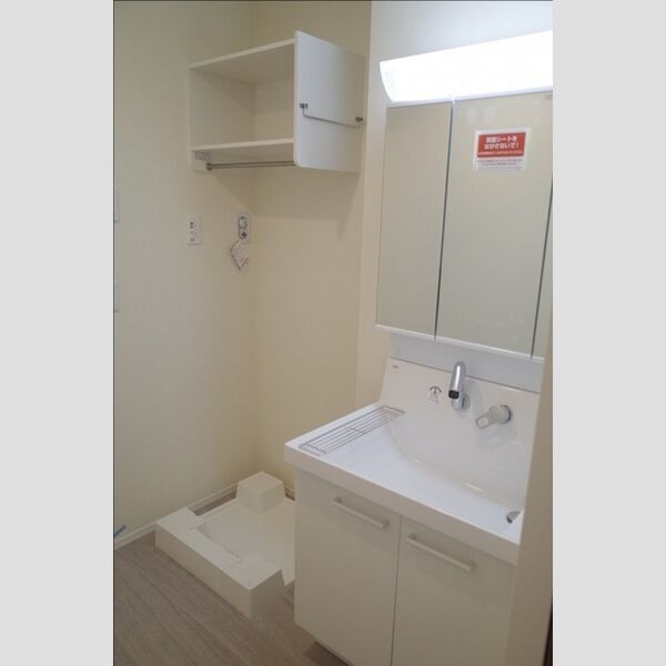 洗面設備　洗面化粧台