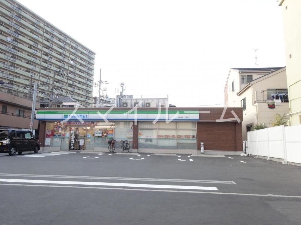 コンビニ　ファミリーマート川崎旭町一丁目店（コンビニ）まで120m