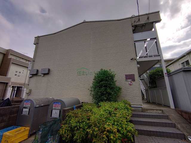 建物外観　レオパレスエムズ