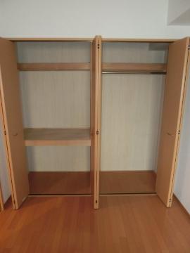 収納　クローゼット