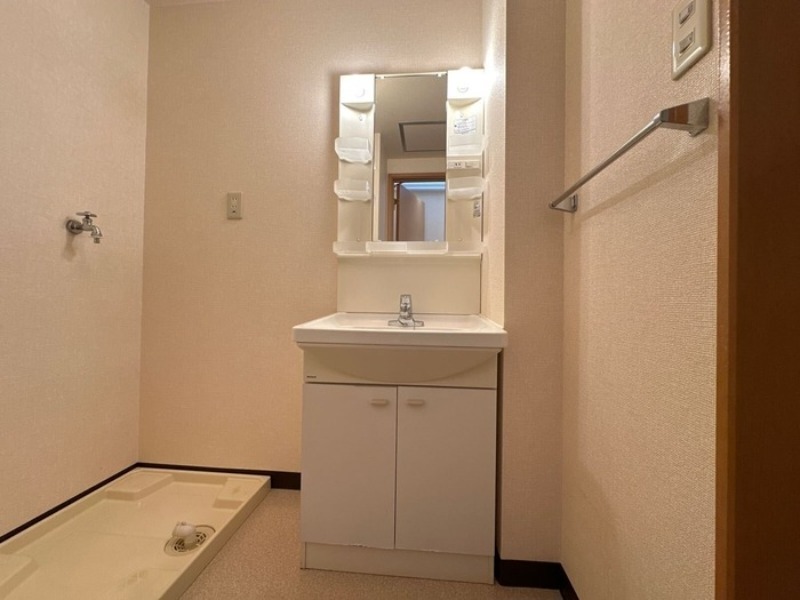 洗面設備　図面と現状に相違がある場合には現状を優先