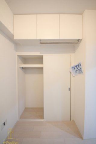 収納　セレニテ梅田ルフレ