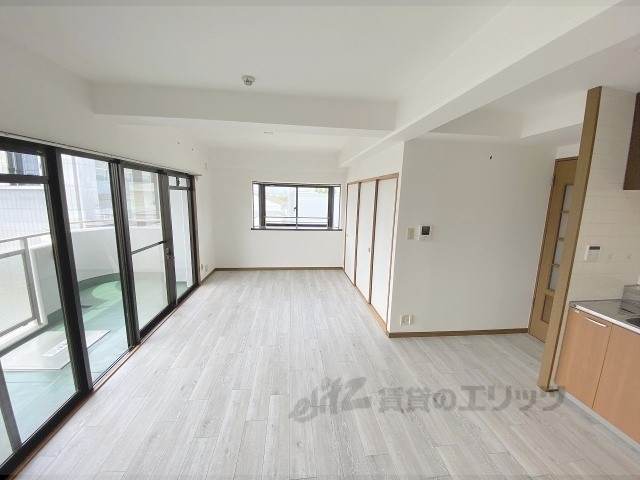 居室・リビング　リビング