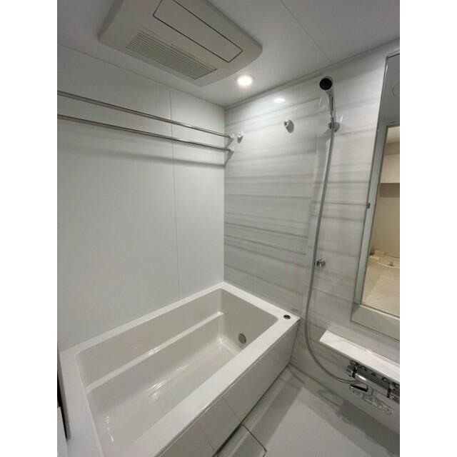 バス・シャワールーム　※写真は同タイプ住戸です。