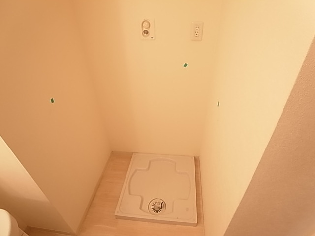 その他設備　室内洗濯機置き場付きです。