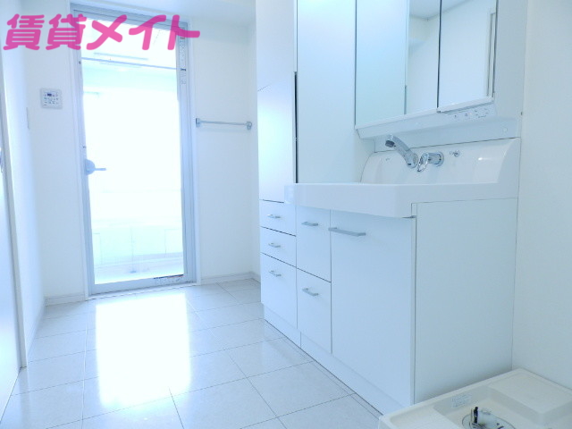 洗面設備　洗面所