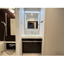 洗面設備　洗髪洗面化粧台つきで便利です！